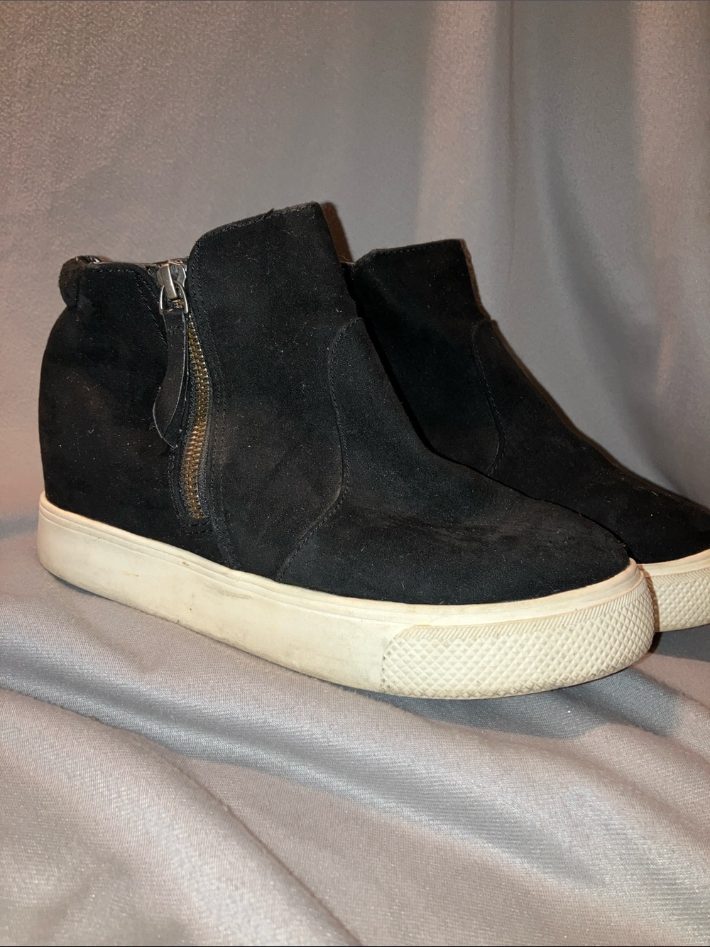Universal Thread Black Suede Hidden Wedge Zip Sneakers
